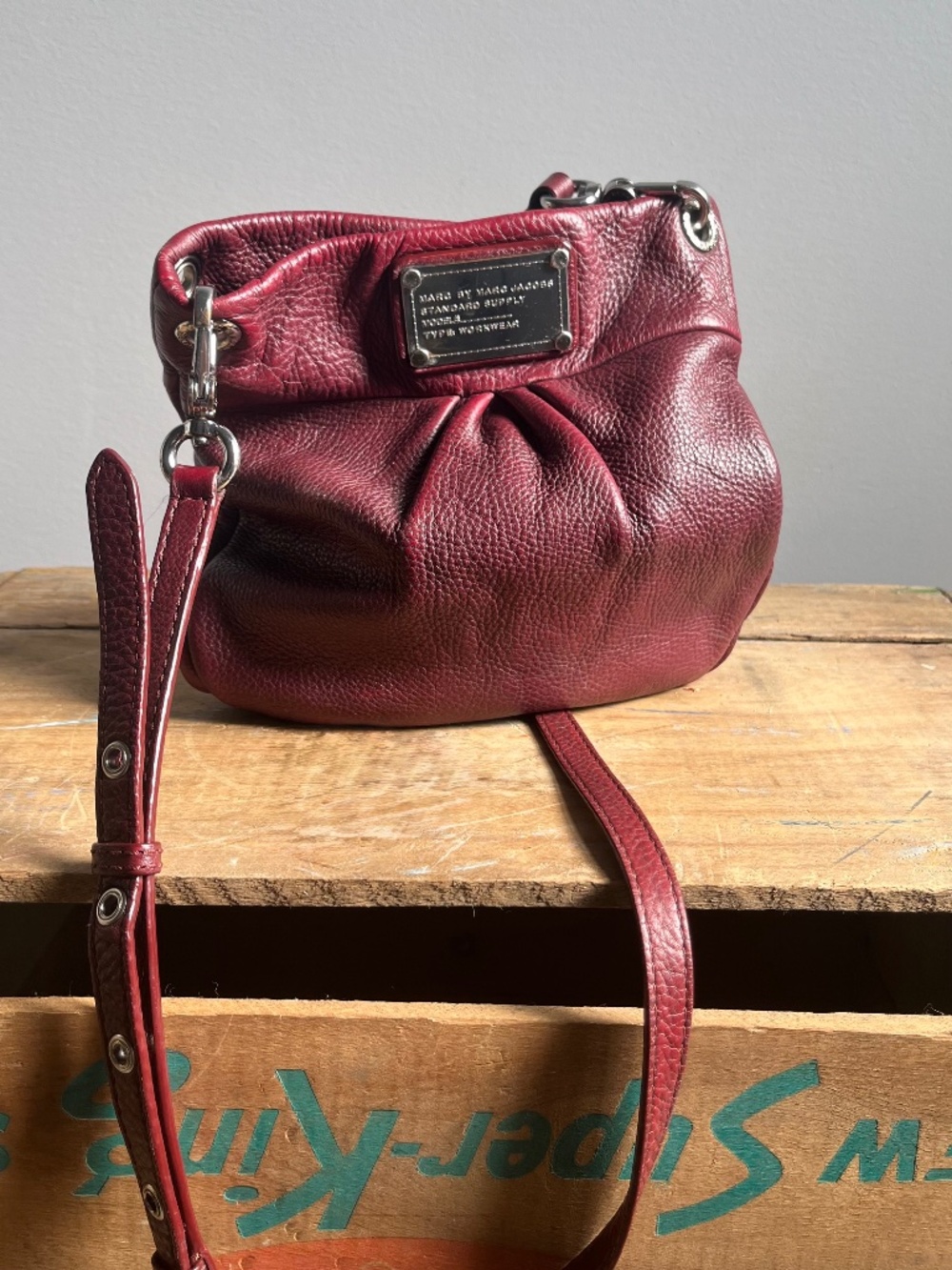 Vtg Marc by Marc Jacobs Mini Hillier Crossbody in Oxblood
